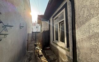 Casa singura in curte intre Calea Calarasilor si Pache Protopopescu - Poză 3