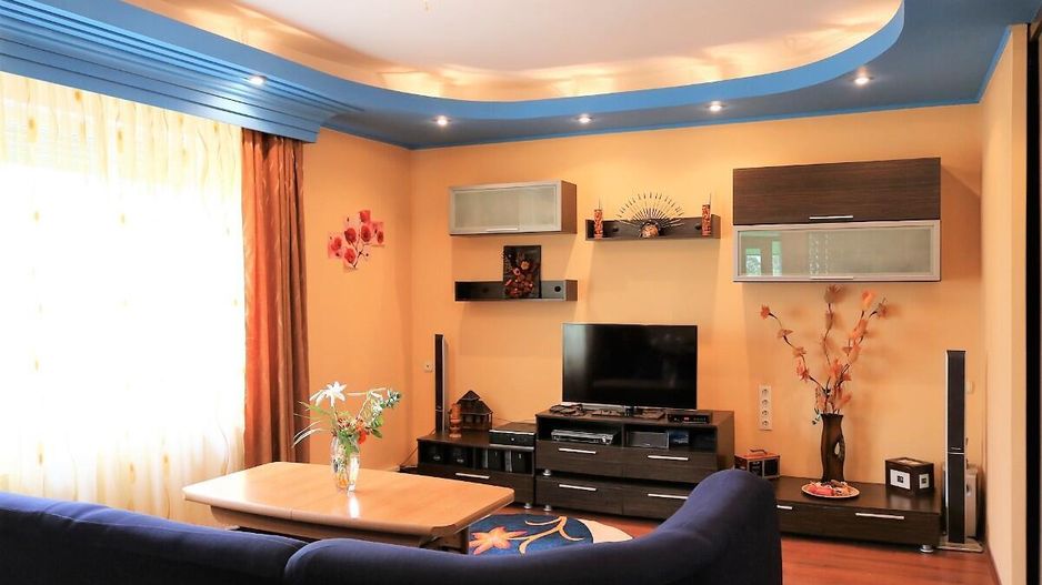 Ovidiu - Str. Nationala, Vila P+1E, teren 1094 mp, vedere la lac! - Poză 10