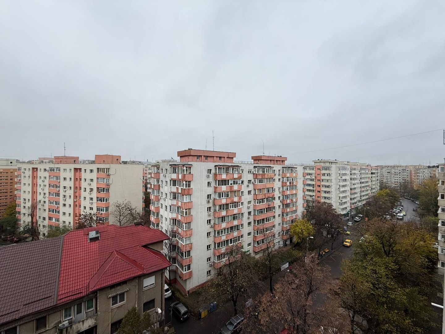 3 camere | Teiul Doamnei | Bloc din 83 | Reabilitat - Poză 4