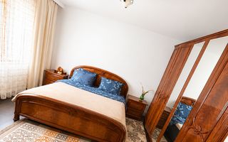 Casă renovată Hidișel - Poză 4