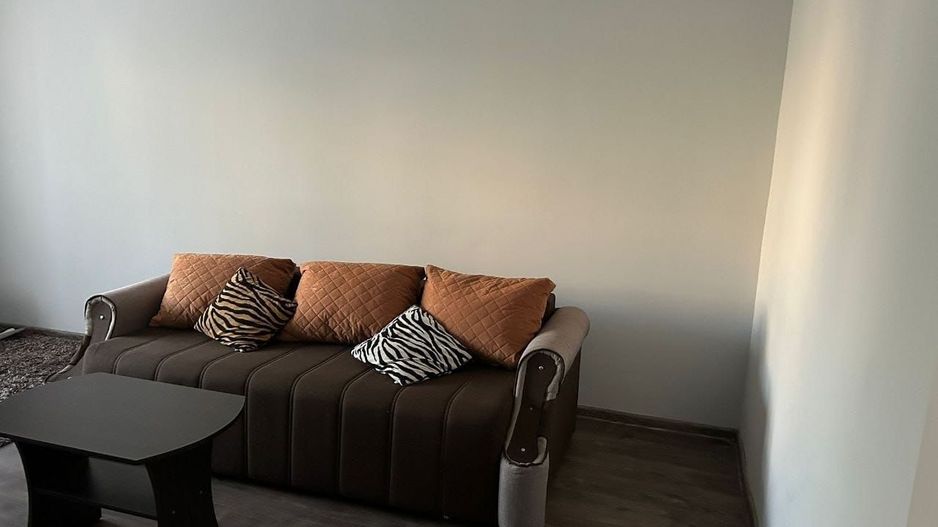 De inchiriat apartament cu 2 camere, General, etaj 1, 400 euro - Poză 3