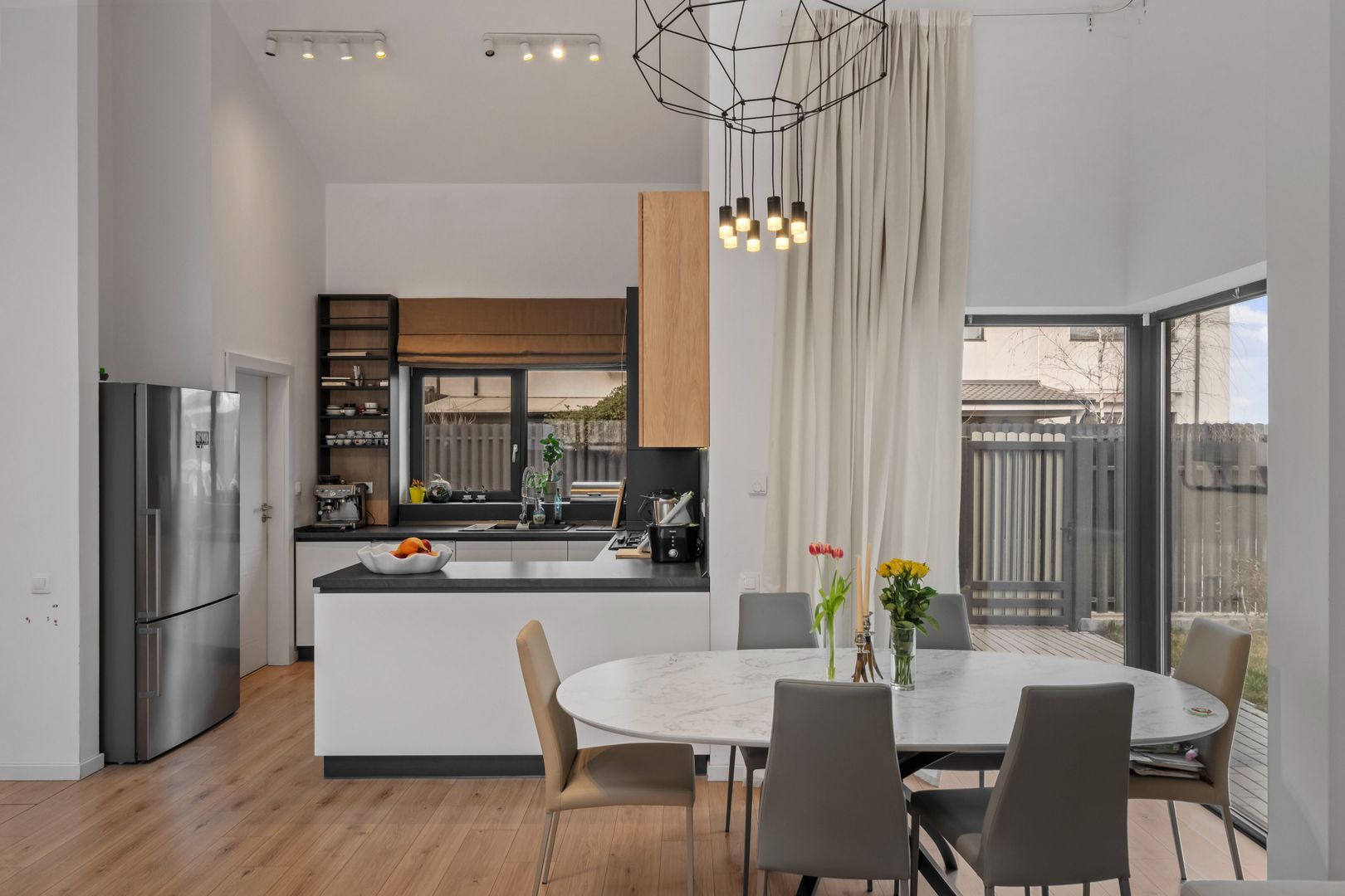 Vila pe parter cu 5 camere  | 655 mp teren | dotata cu panouri solare - Poză 14