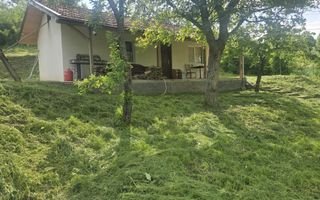 Oază de liniște și natură! Casă  cu 2 heleșteie și pârâu în curte – Probota - Poză 1