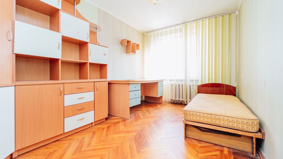 Apartament spațios cu 4 camere, sectorul Buiucani - Poză 3