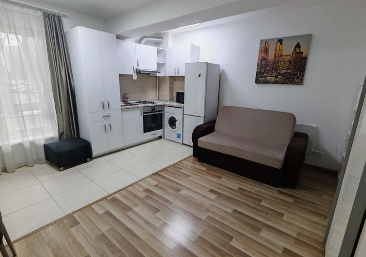 Garsonieră spațioasă de închiriat Piața Sudului - Poză 1