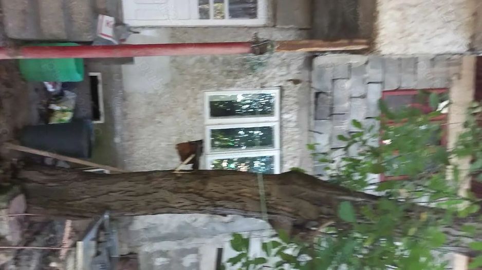 De vanzare casa 6 camere + curte, Rahova/Sos. Alexandriei - Poză 2