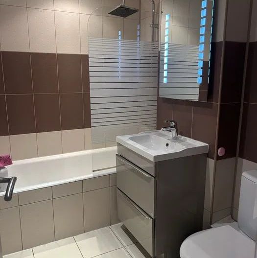 Apartament cu 3 camere,2 bai Astra-Zorilor - Poză 4