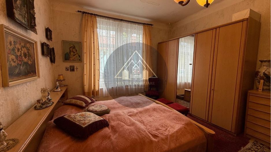 Casa de 4 camere, zona Mosnei - Poză 10