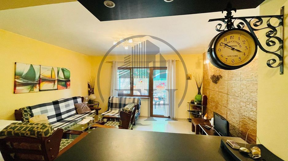 SOLD/ VANDUT  Casă / Vilă, Pensiune de vanzare Constanta, Venus, la mare - Poză 8