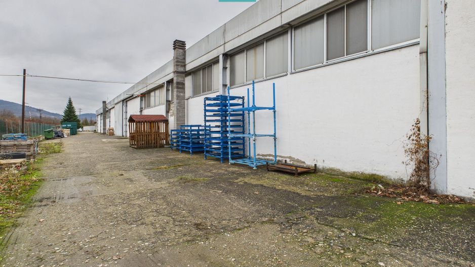 Hală cu teren intravilan de 3500 mp, în Sebiș Arad - Poză 6