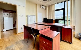 Spațiu pentru birouri langa Funshop Buziașului - Poză 26