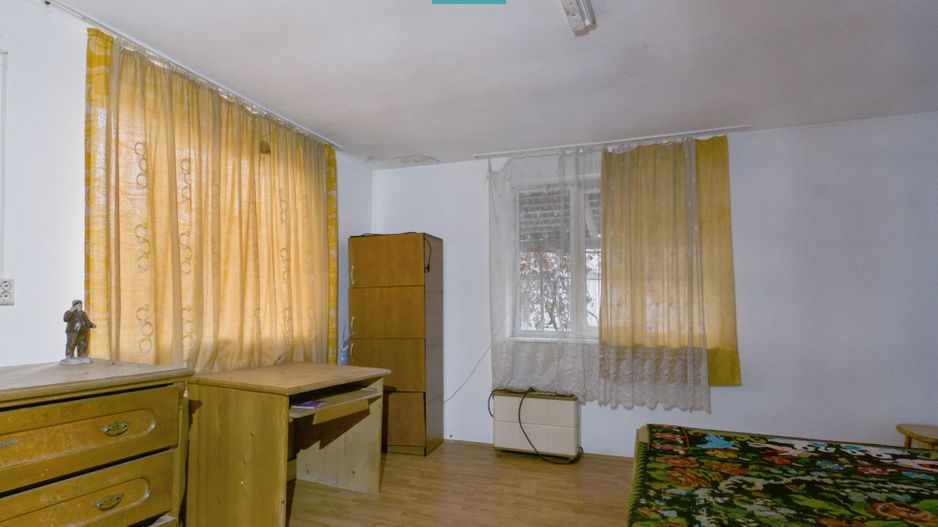 Proprietate impresionantă Sântana - 3500 mp utili - Poză 44