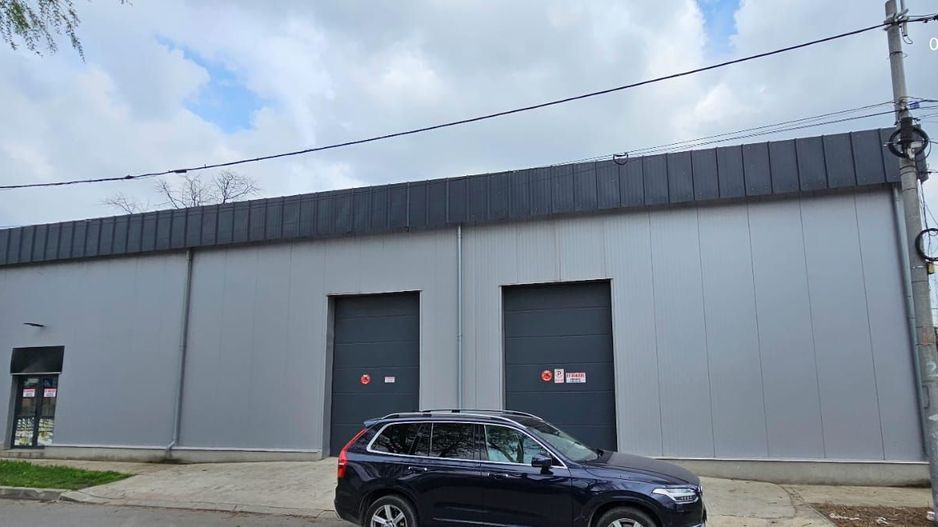 Vânzare  -  hală  200 mp - Strada Unirii, Galați, langa Shopping City - Poză 3