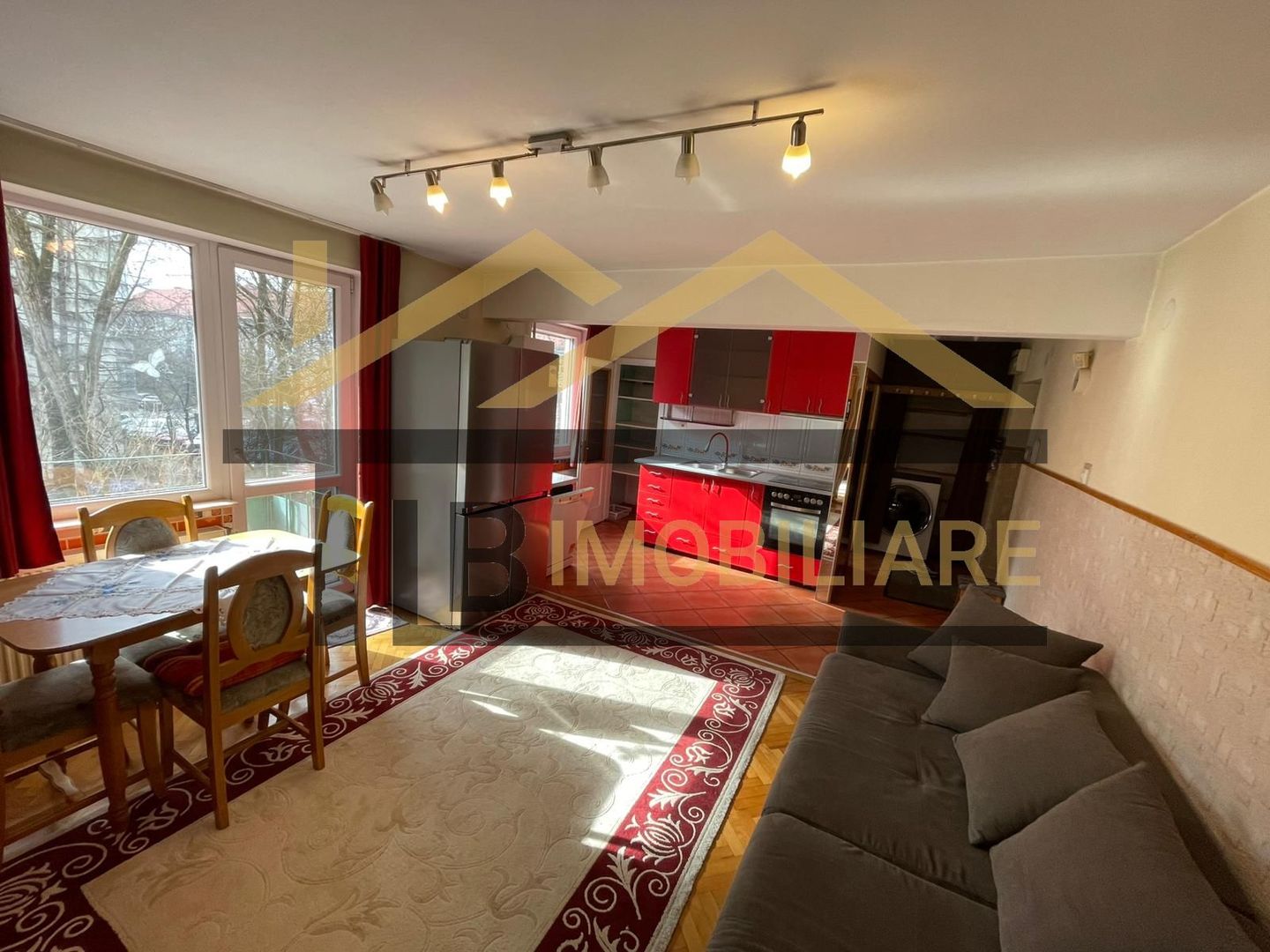 Apartament cu 2 camere, 50mp, Zona Cornisa - Poză 1