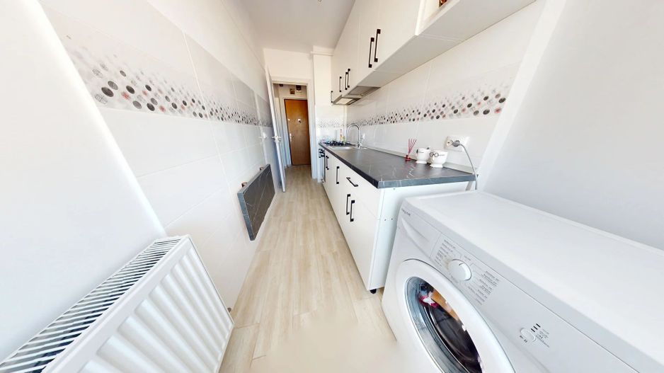 Garsoniere renovate,mobilate la schimb sau vanzare - Poză 3