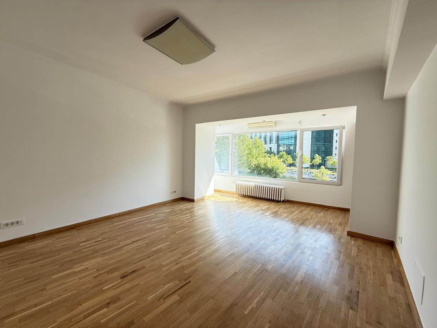 APARTAMENT 4 CAMERE ‖ SPLAIUL UNIRII ‖ 7 MINUTE METROU ‖ - Poză 1