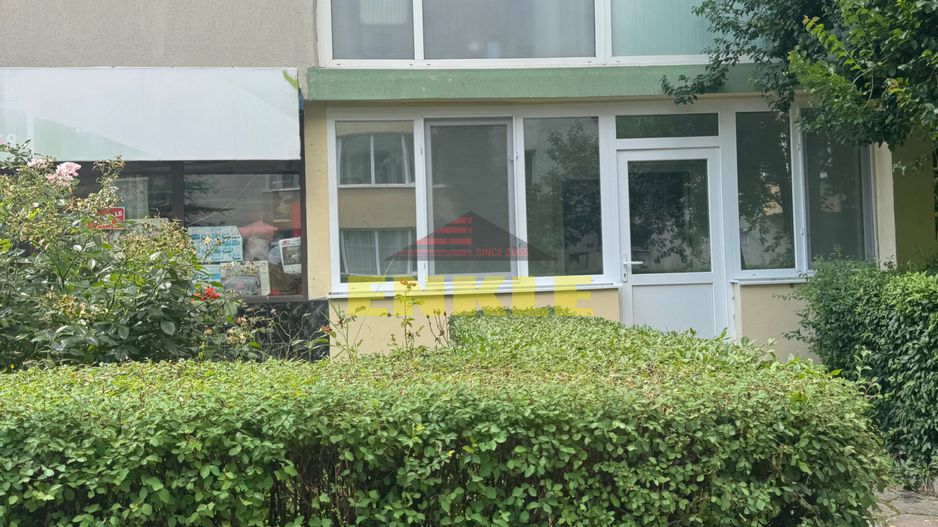 Vand spatiu comercial Brasov ,str.Jupiter, 48mp pret negociabil! - Poză 7