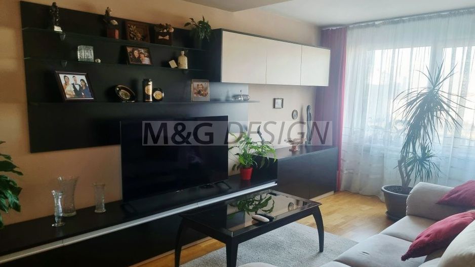 3 camere  decomandat Circumvalatiunii - Poză 1