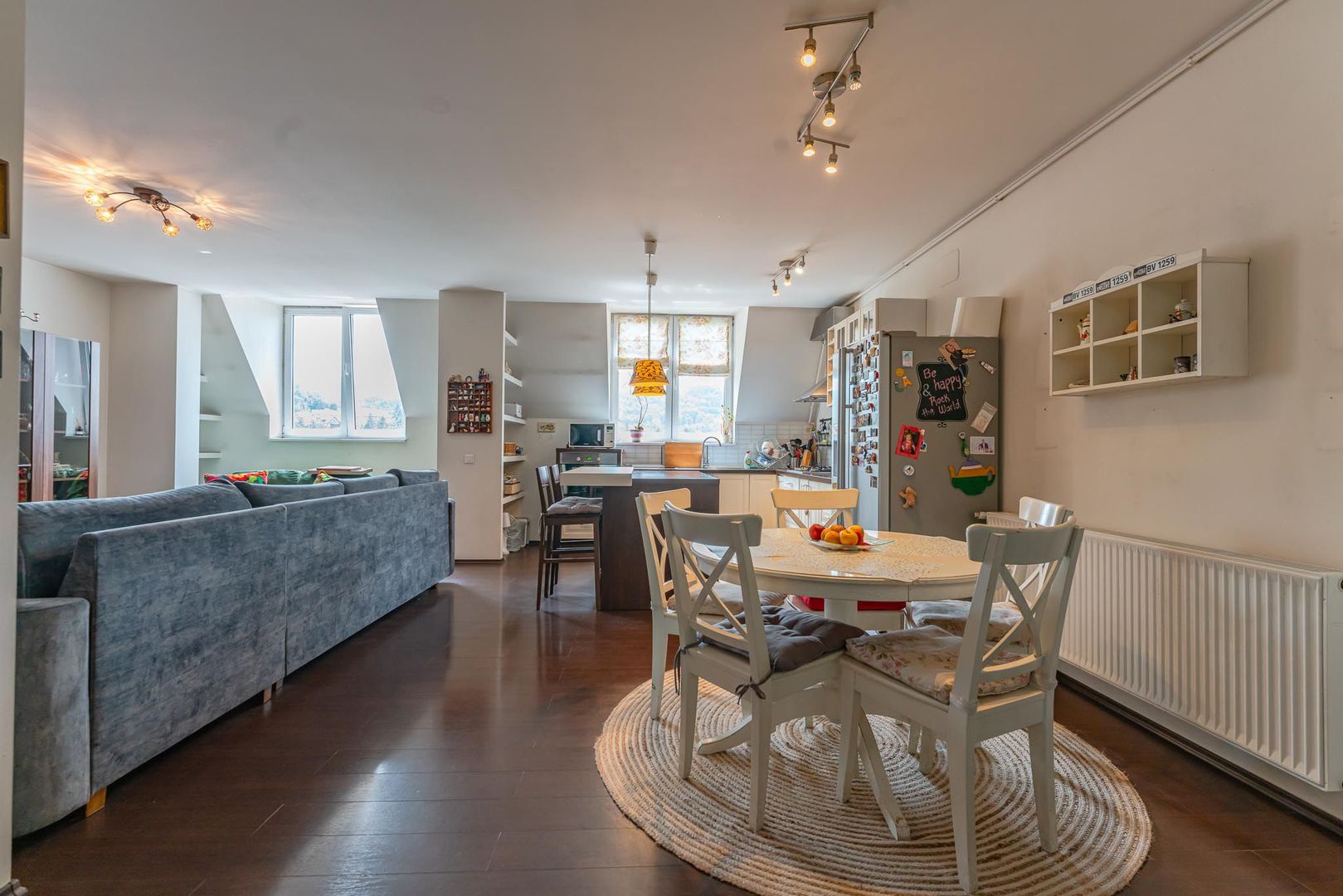 Apartament 5 camere dispus pe doua nivele in zona Brasovul Vechi - Poză 8