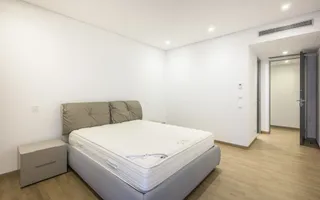 Reședință Exclusivistă cu 5 Camere | 201 mp | Terasă 25 mp - Poză 19