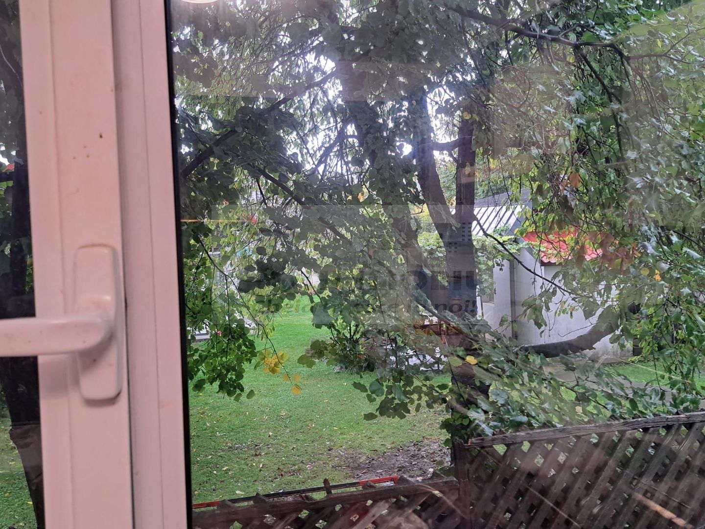 Casa/Vila de inchiriat Sararie - 700 euro - Poză 17