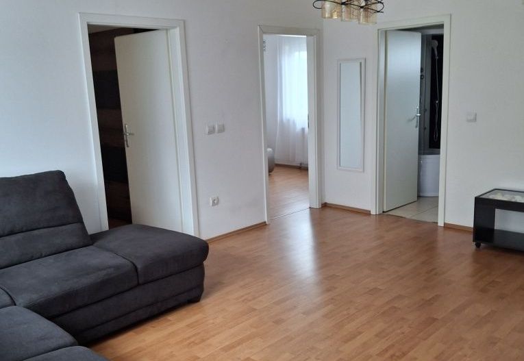 Apartament corbeanca - Poză 1
