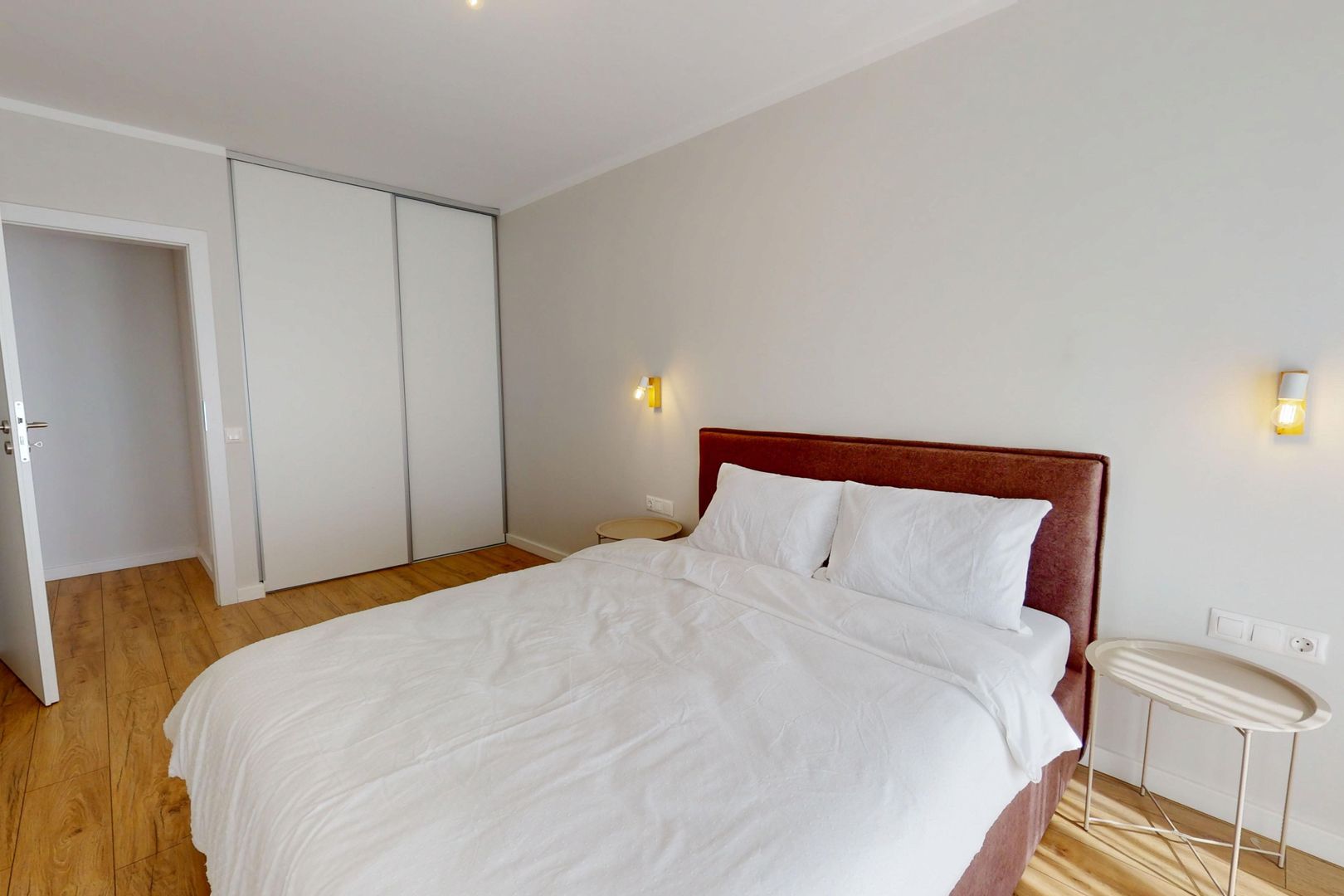 Penthouse 4 camere, 2 băi, mobilat si utilat complet - întabulat - Poză 3