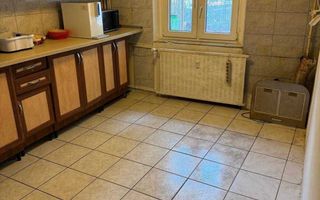 AP. 2 CAMERE VITAN - 65 MP UTILI, NECESITA RENOVARE, COMISION 0% - Poză 2