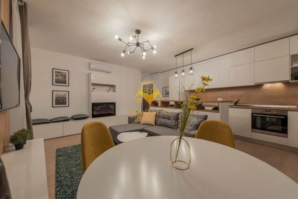 3 Camere, Open Space, Parcare, Zona Parcul Feroviarilor, Semicentral - Poză 2
