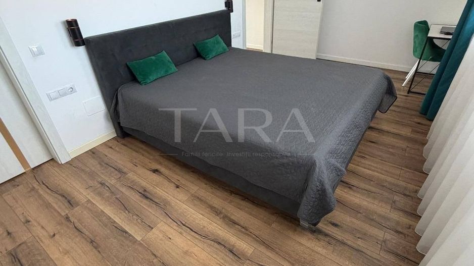 3 Camere Premium cu Terasă de 36 mp și 2 Garaje – Floresti. - Poză 8