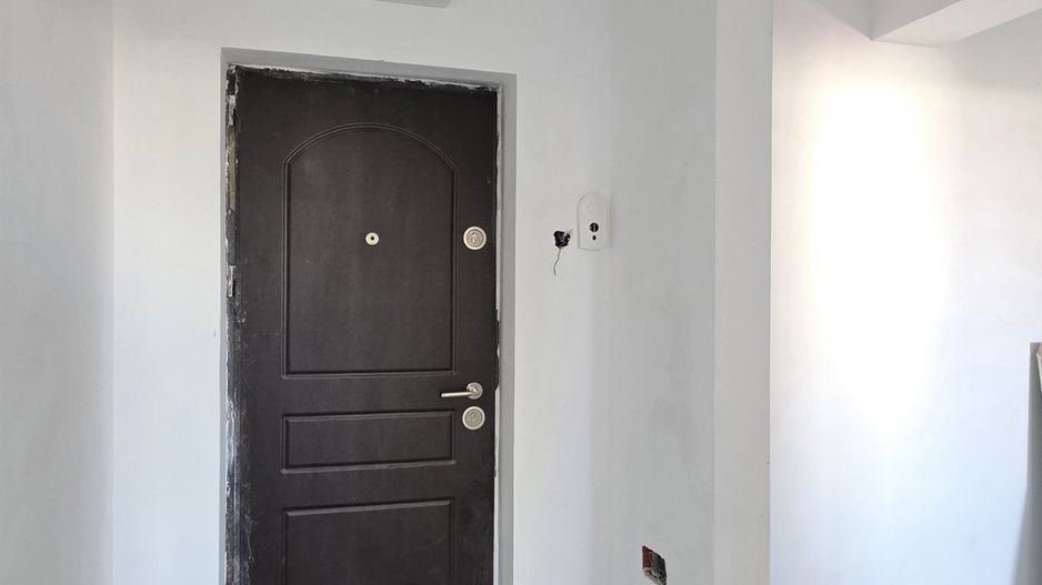 Apartament cu 3 camere, 2 bai, bloc NOU, zona CRUCEA GARII - TRIBUNAL; - Poză 13