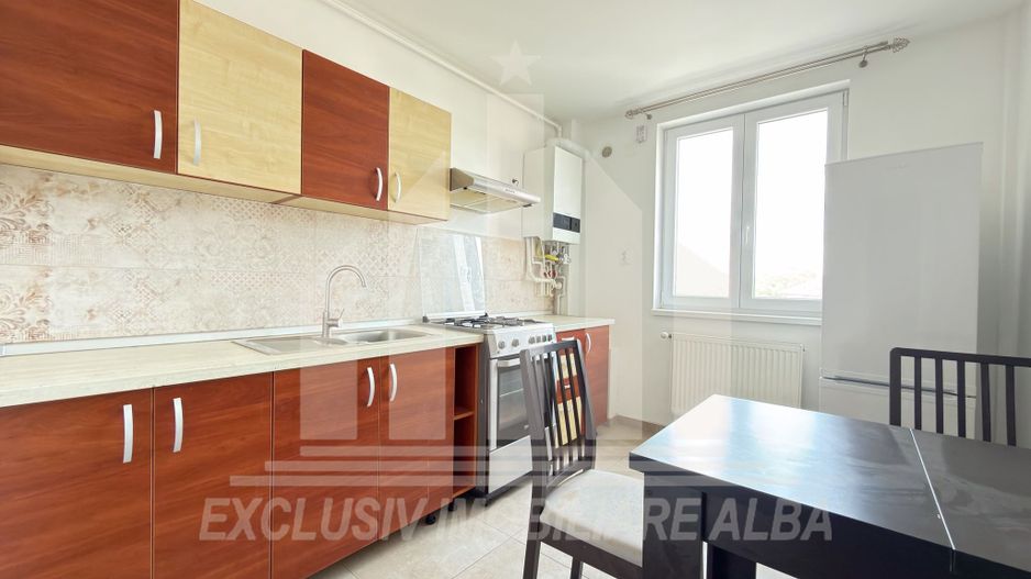 Apartament cu 1 camera | 38 mp | Etaj 2 | Boxa | Centru - Poză 2