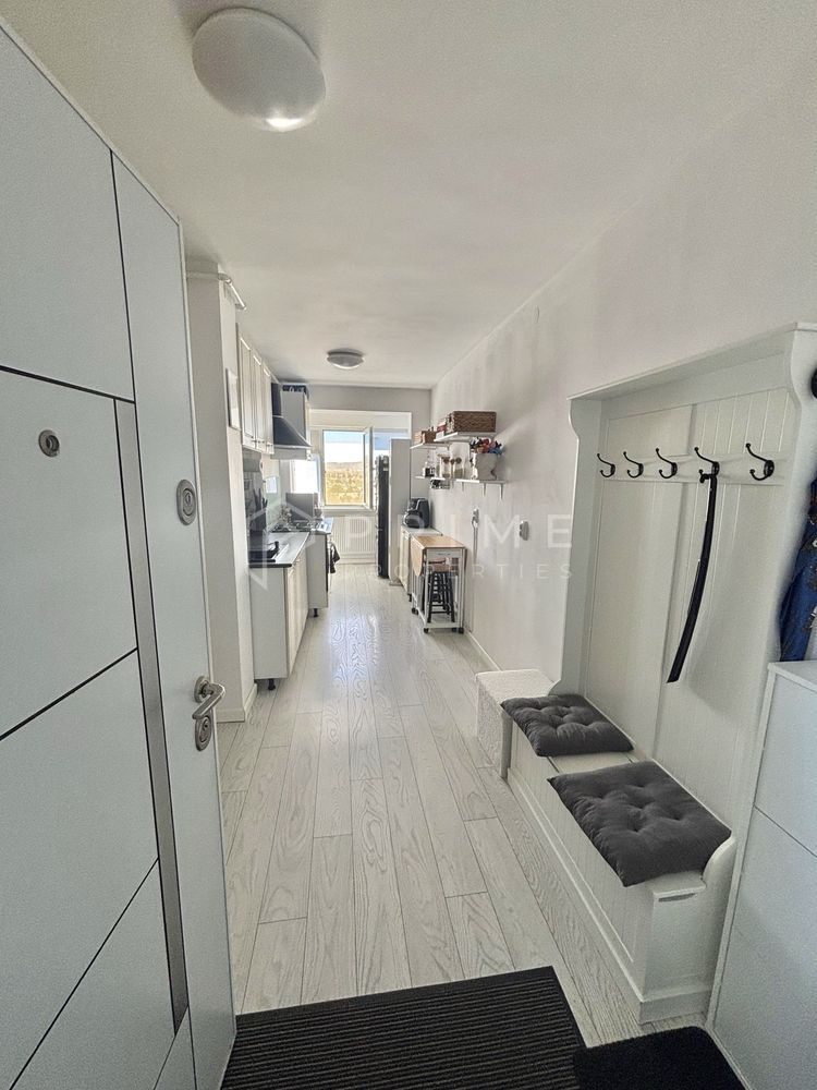 Apartament cu 2 camere, renovat și mobilat – Vedere panoramică - Poză 6