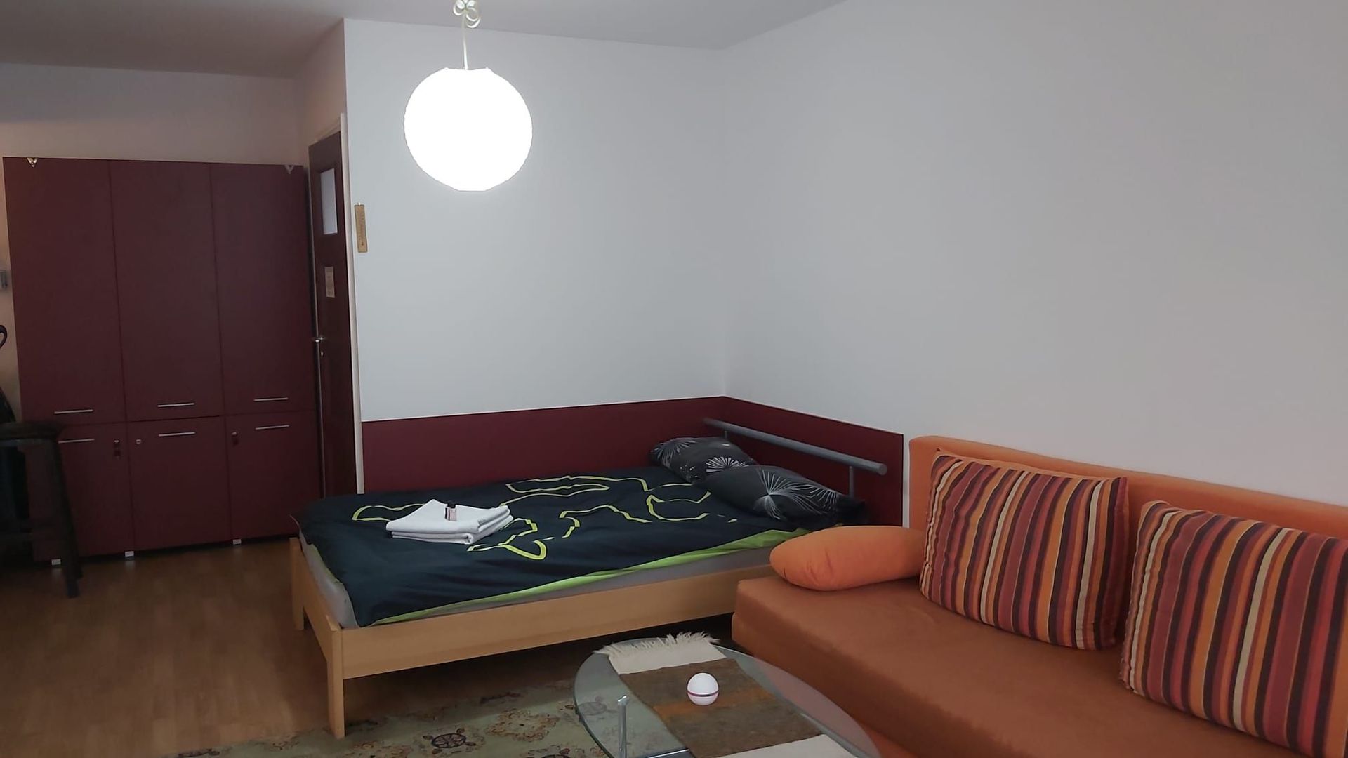 Apartament cu o cameră pe termen scurt  /35 mp/ intrare separată/ finisat modern - Poză 2
