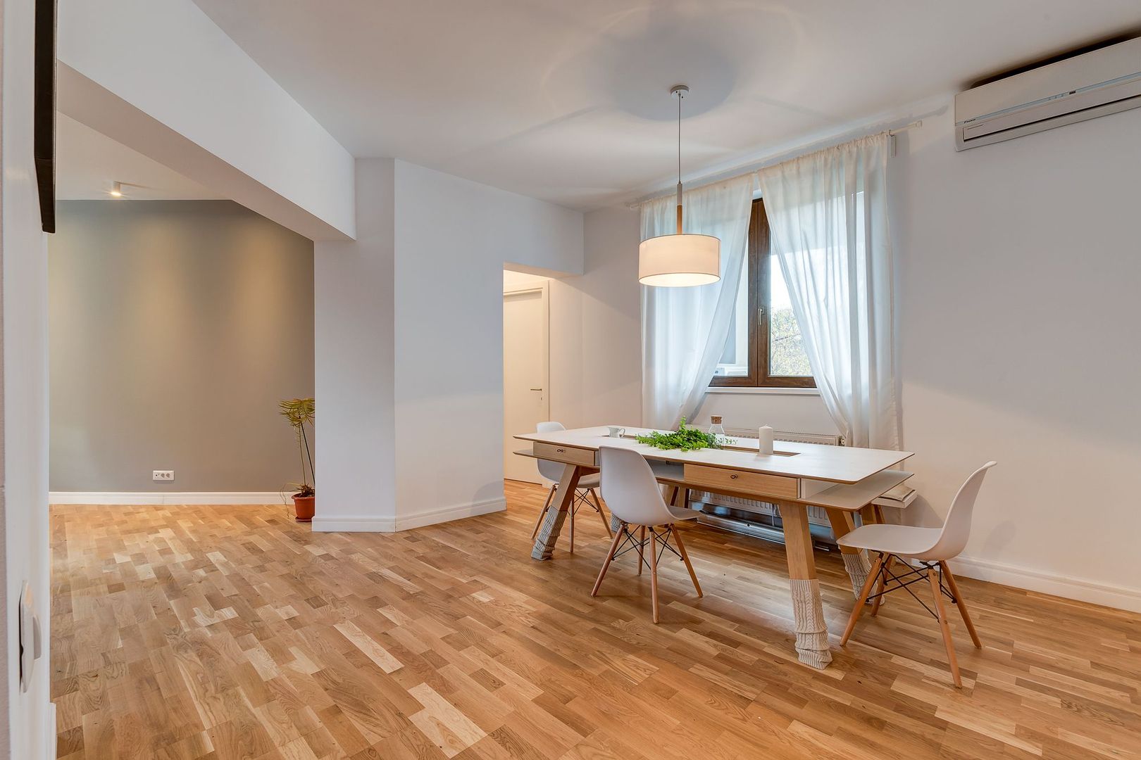 COMISION 0% - Apartament 4 camere renovat modern, in vila complet reamenajata - Poză 5