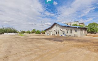 Platformă betonată 5000 mp Câmpul Liniștii - Poză 1