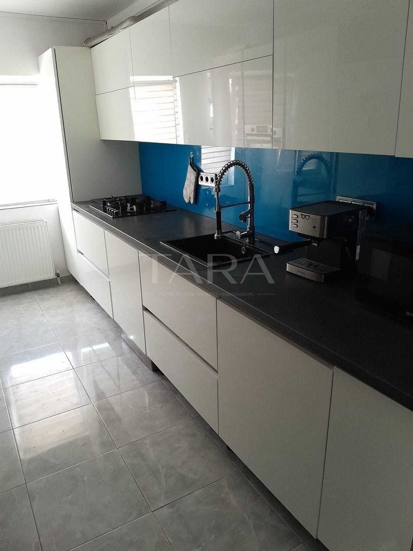 Apartament spațios cu posibilitate de recompartimentare. - Poză 2