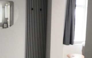 De inchiriat 2 apartamente cu 2 camere, etaj 1/2, strada Domneasca, 500 E - Poză 3