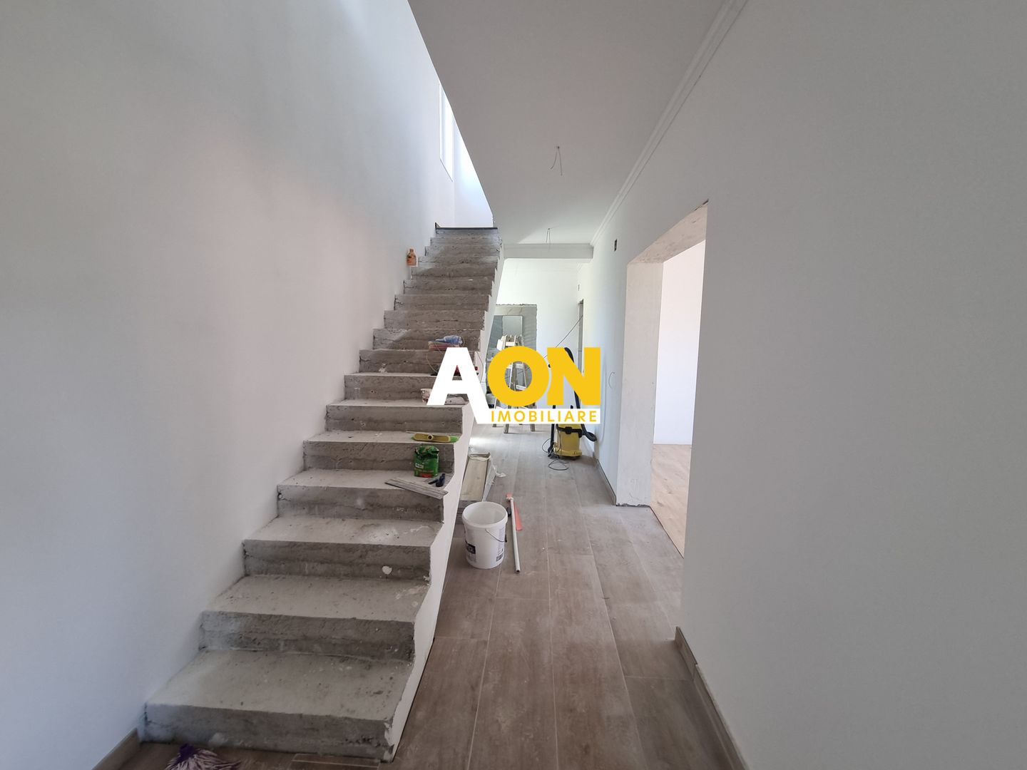 De vanzare casa individuala 4 camere, finisata,  490mp teren - Poză 11