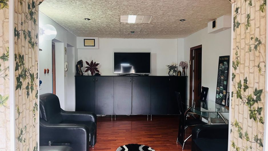 Confort inteligent! Apartament transformat in 3 camere, zona 1 Mai - Poză 2