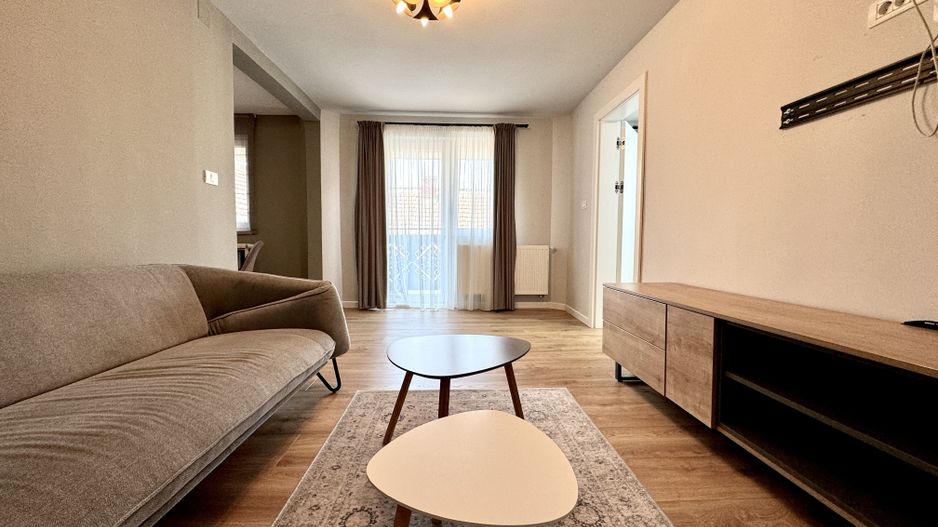 Apartament 2 camere CENTRAL - in clădire cu 4 apartamente - Poză 9