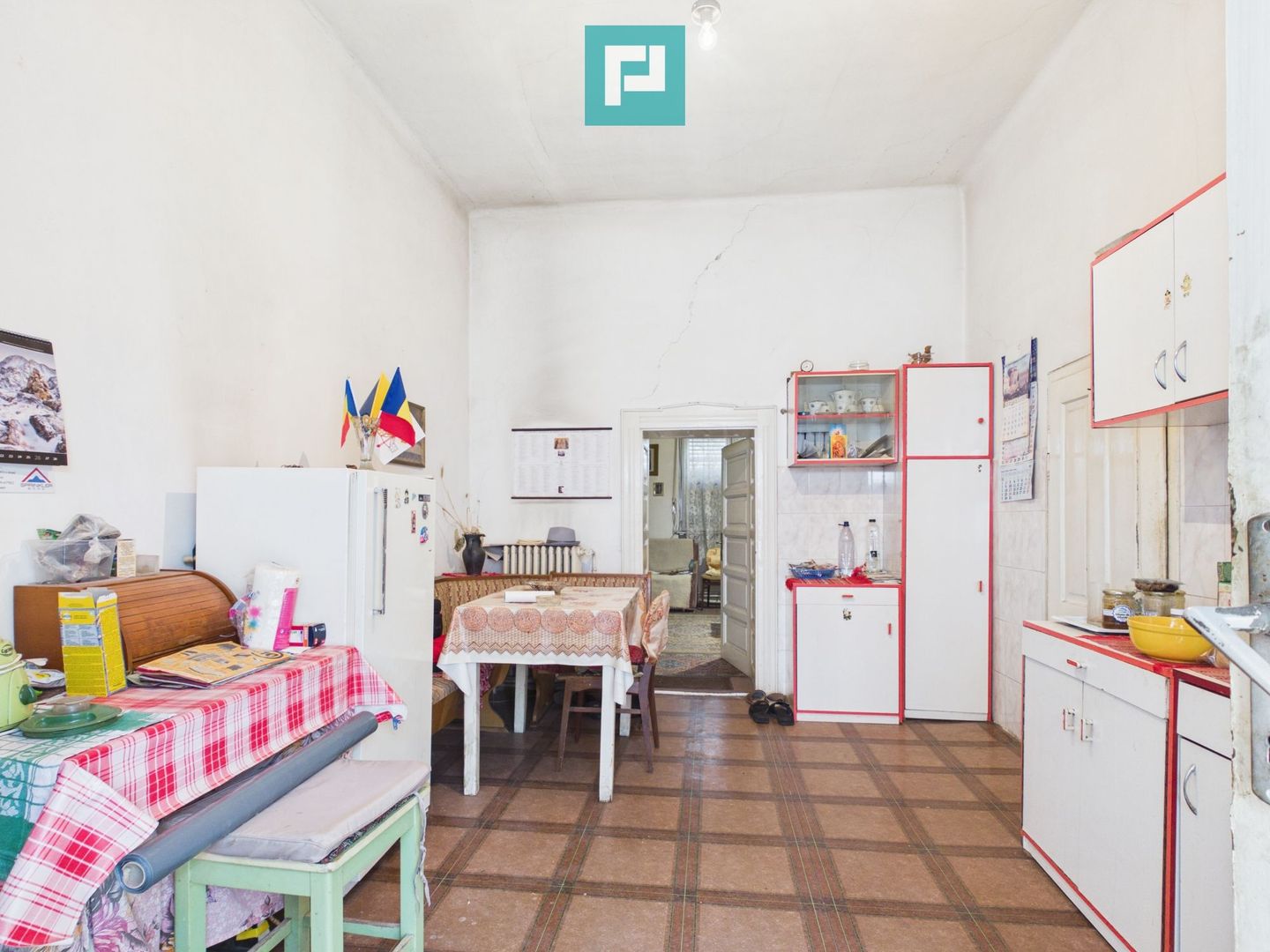 Casa 3 camere Cantemir - Poză 1