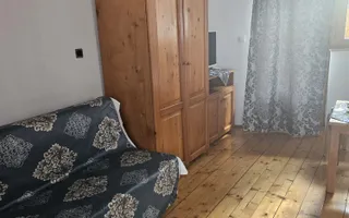 Pensiune 10 camere cu restaurant // teren 900 mp // Moieciu de Jos - Poză 35