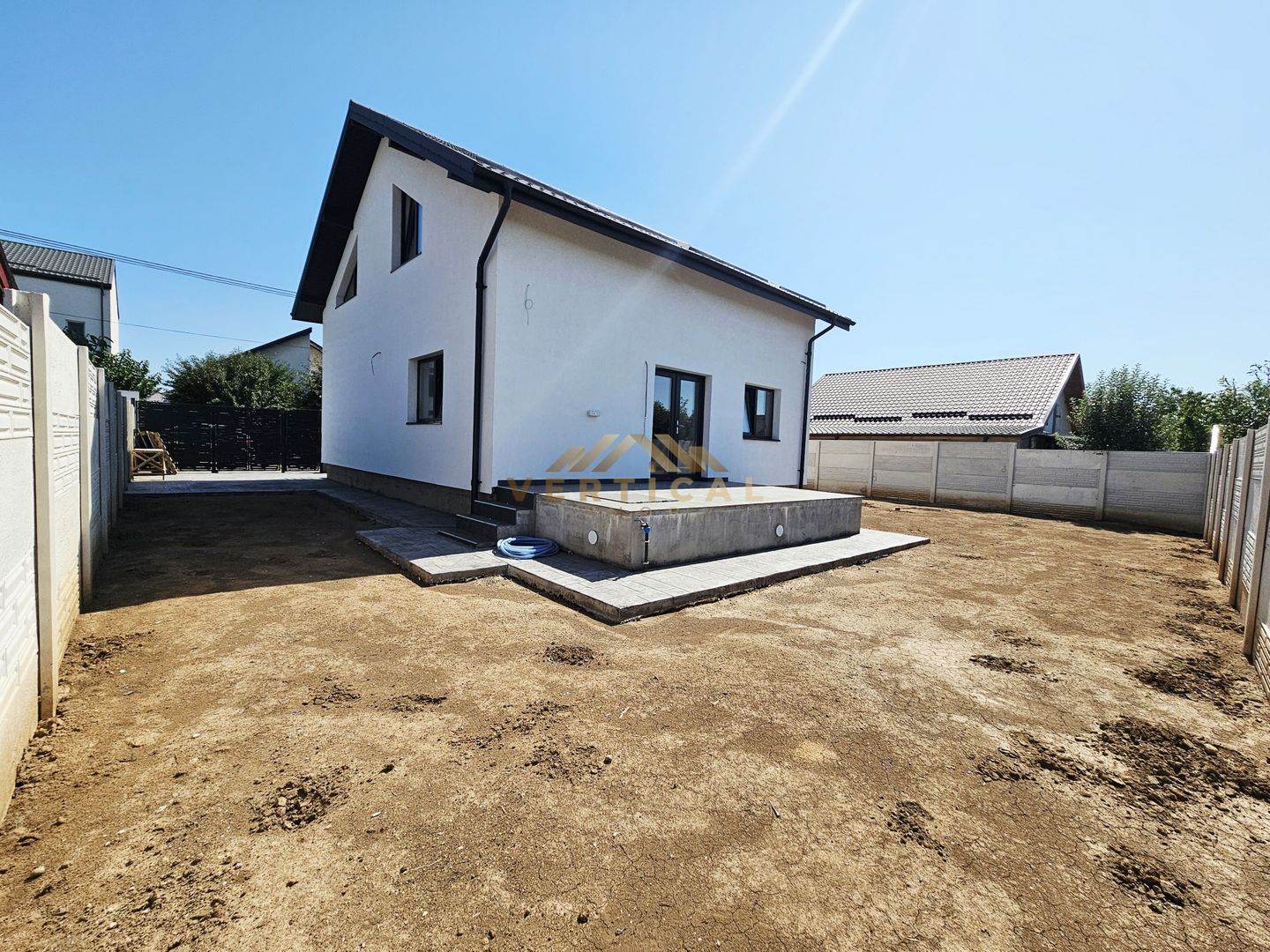 Casa 4 camere cu teren 400 mp - comuna Berceni - Poză 6