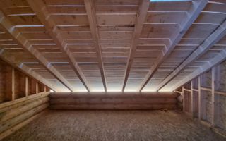 Cabana din bușteni la rosu pe teren 722 mp, Bod COMISION 0 - Poză 14