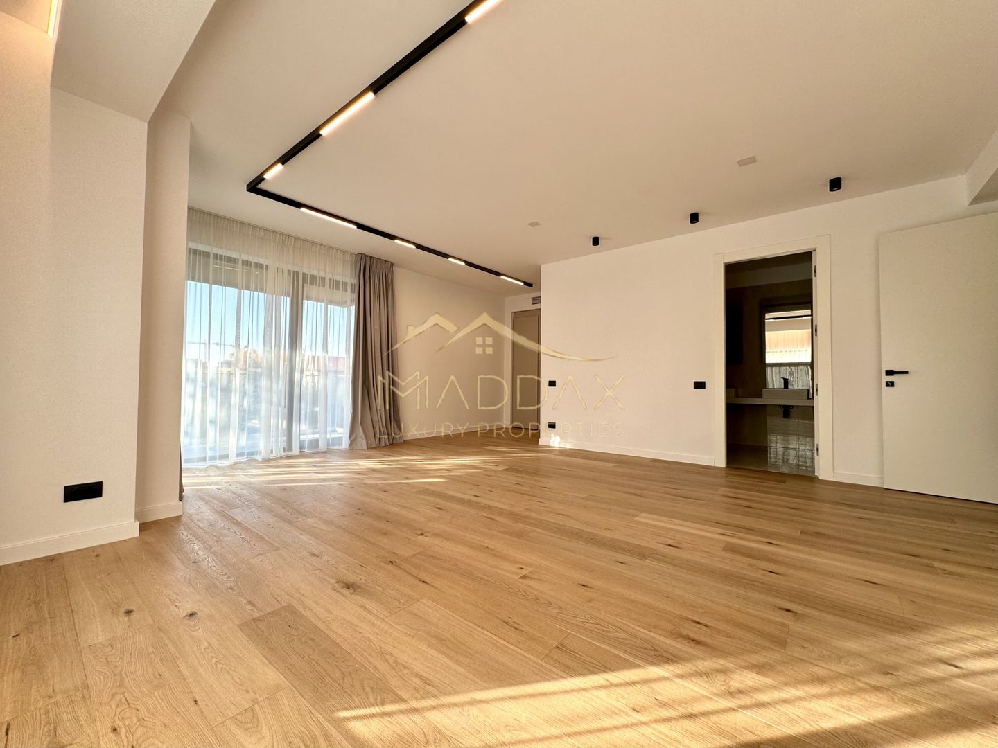 Vila cu 5 camere  *366mp* / Curte privată + piscina*315mp*/ Pipera - Lake View - Poză 29