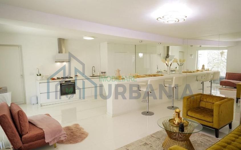 Vilă modernă de vânzare în Bârnova, zona Pietrărie – 239 mp, 7 camere, 275.000 EUR - Poză 3
