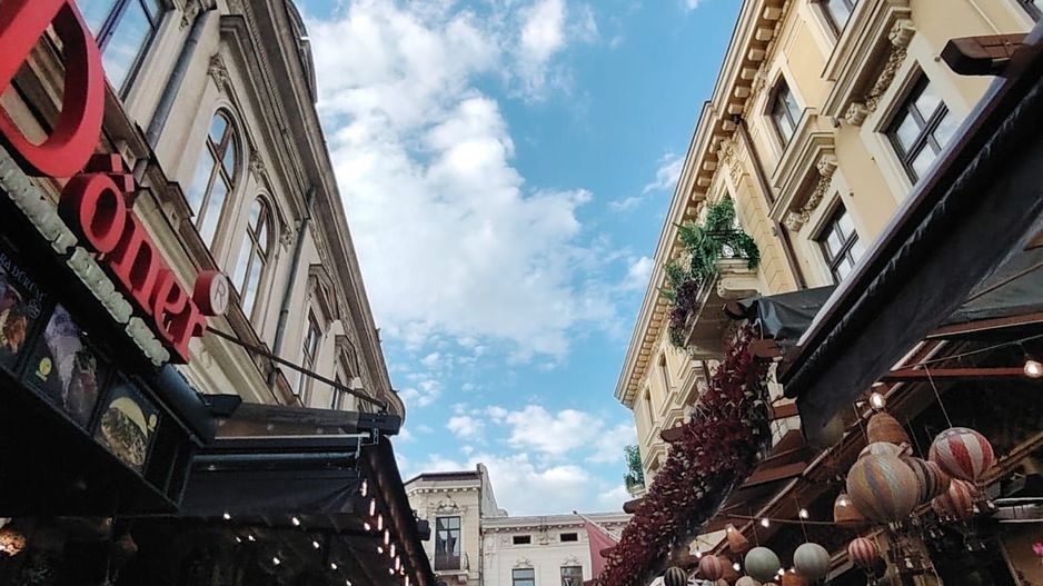 Apartament în Centru Vechi – Compartimentare perfecta | investiții | - Poză 2