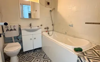 Apartament cu 3 camere / 75mp/ zona Nicolina prima statie - Poză 12