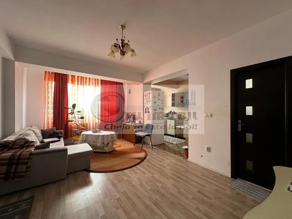 Apartament 3 camere BREAZU 72mp 73.000 euro - Poză 1